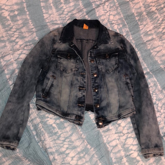 Jou Jou Jackets & Blazers - Jou Jou jean jacket. Stretchy material. Cropped.